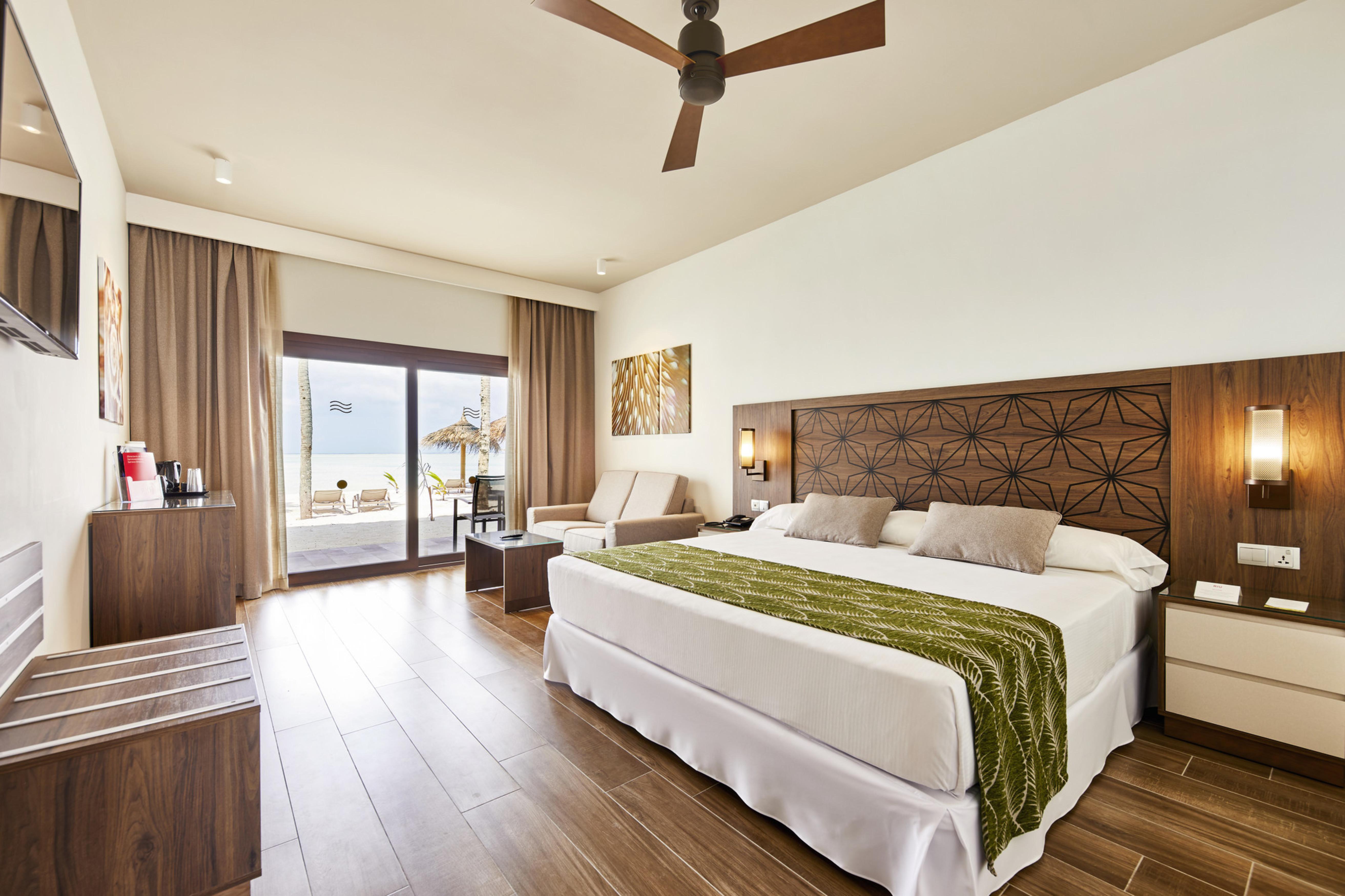 Riu Atoll Hotel Kudahuvadhoo Exterior photo